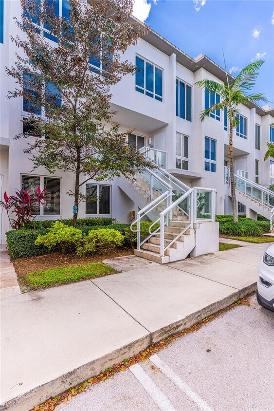 10260 NW 63rd Terrace Unit 205, Doral, FL 33178 Condo for Rent in