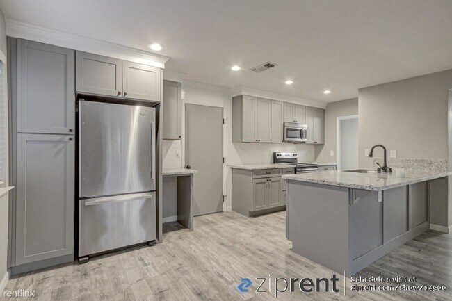 Building Photo - 3 br, 2 bath House - 9962 Burline St, Sacr...