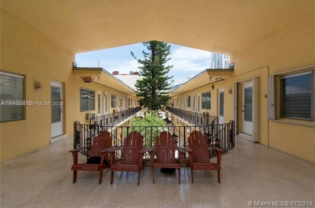 Foto del edificio - 75 Washington Ave