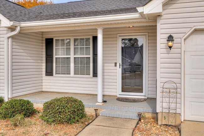 Building Photo - 510 Wendover Way