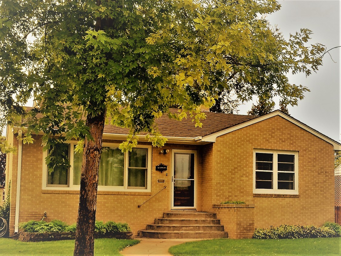 321 Elwood St, Sterling, CO 80751 House Rental in Sterling, CO