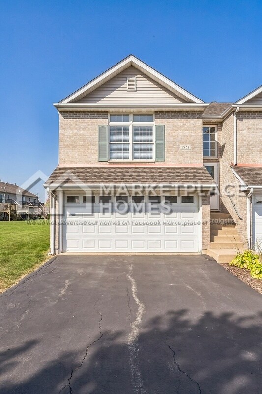Primary Photo - 1257 Penny Ln