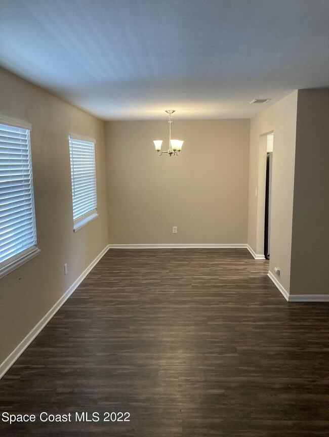 Foto del edificio - 1153 Martha Lee Ave