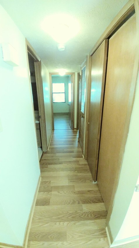 Foto del edificio - 38 W Norris Rd
