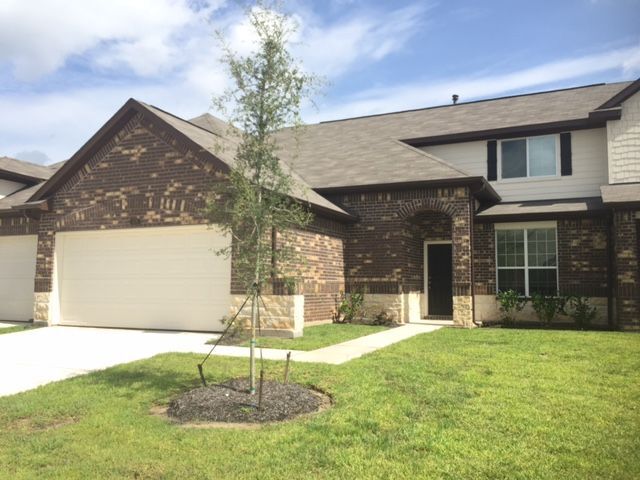 Foto principal - 12235 Roy Mix Bohn Lane