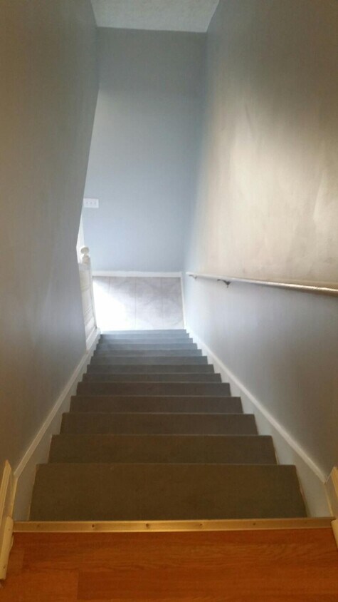 Primary Photo - 2401 Leeward Ct
