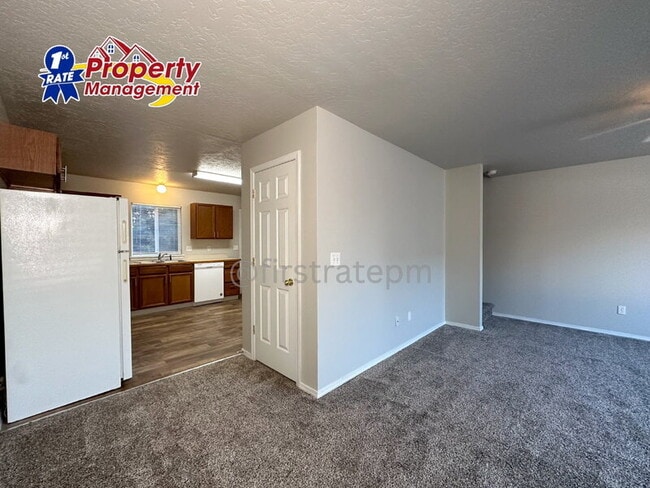 Building Photo - 16029 N 19th St