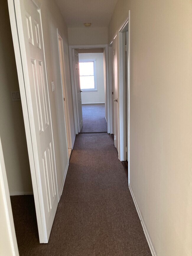 Foto del edificio - 2059 Royce St