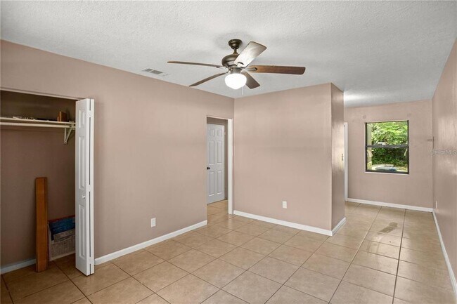 Foto del edificio - 2152 NE 3rd St
