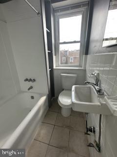 Foto del edificio - 6631 Blakemore St
