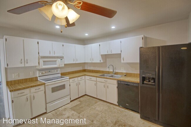 Foto del edificio - 2 br, 1 bath House - 743 Hummingbird Lane