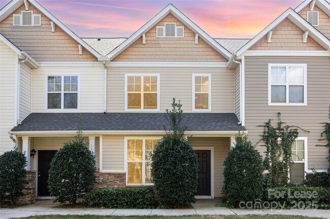 Foto del edificio - 11331 Dundarrach Ln