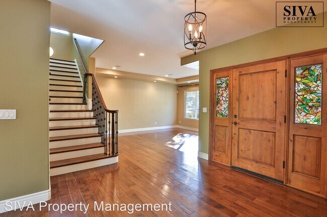 Building Photo - 3 br, 4 bath House - 242 Pinehurst Avenue