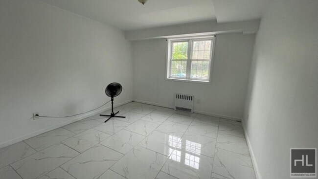 Building Photo - NEWLY RENOVATED BEAUTIFUL AND PRIVATE BACK...