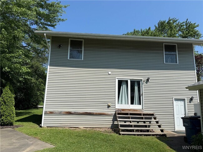 Building Photo - 7211 Packard Rd