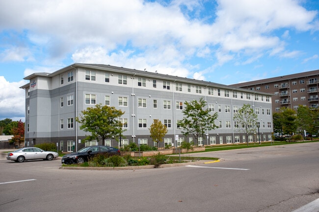 Building Photo - Park Place Apartments