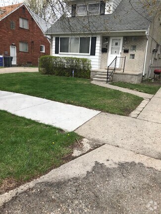 Building Photo - 20319 Moross Rd