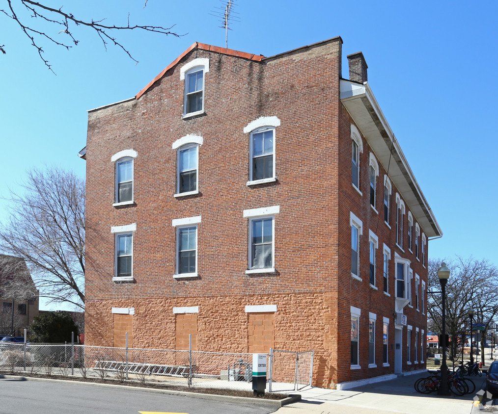 Building Photo - Galena Hotel