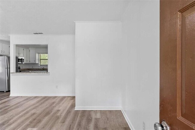 Foto del edificio - 117 Tanglewood Dr