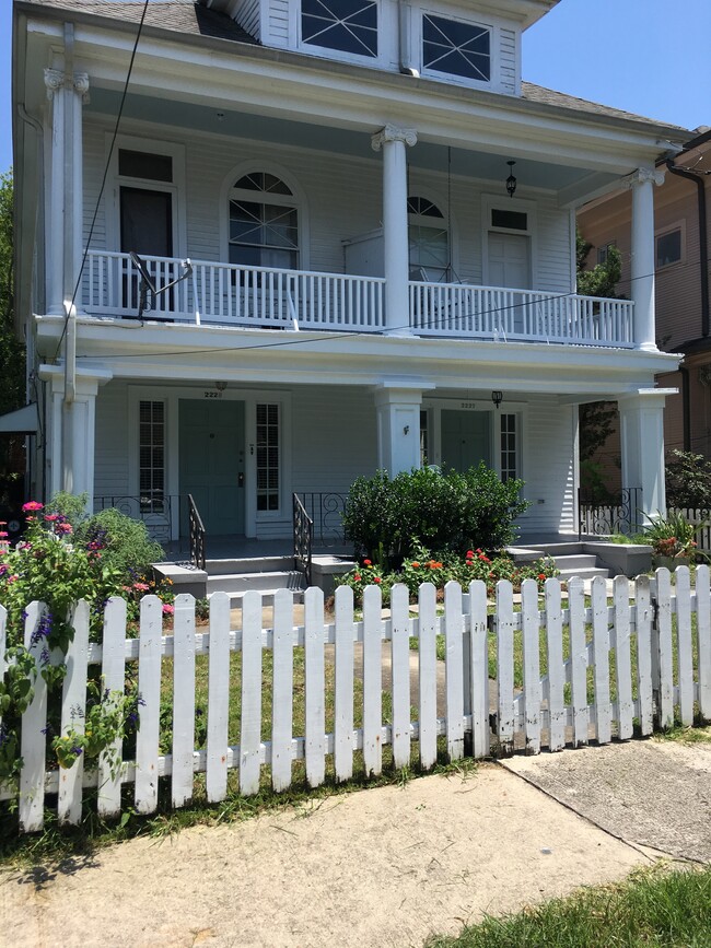 Building Photo - 2227 Joseph St