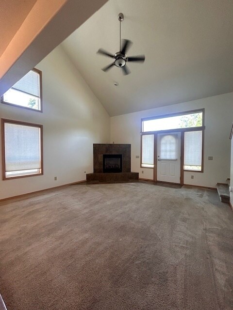 Building Photo - 112 W 16th Ave