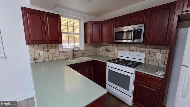 Foto del edificio - 3342 Ashville St