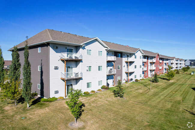 Foto del edificio - Cascades Apartments