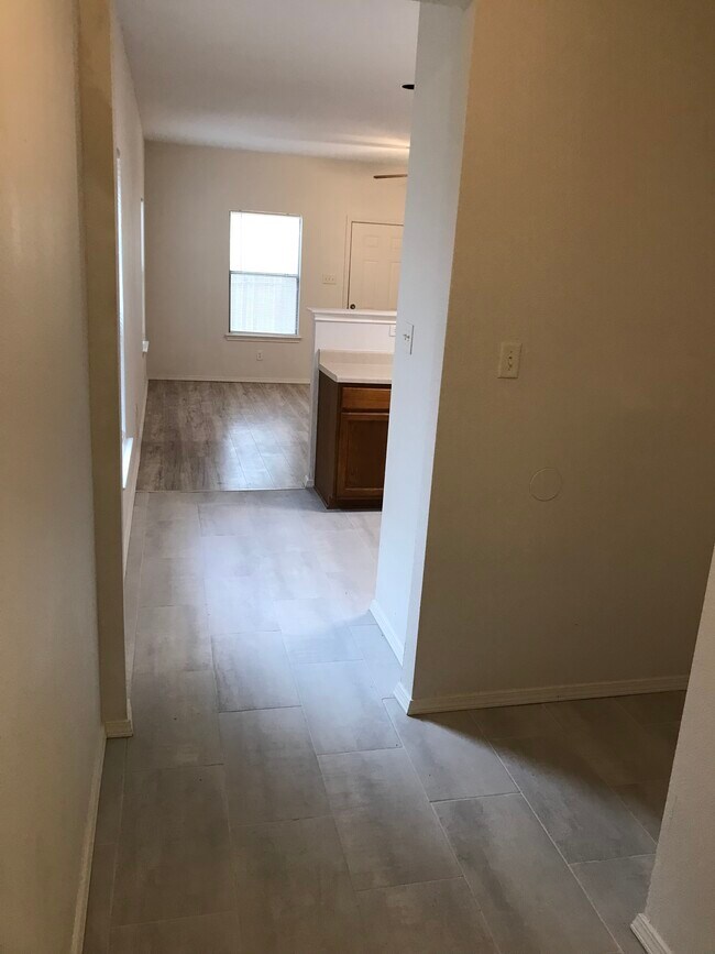 Hallway - 5750 Golf Hts