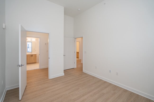 B1 Dormitorio principal - Wrighthaven Square Apartments