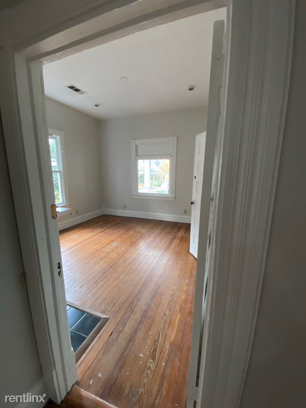 Foto del edificio - 438 Cherokee Ave SE