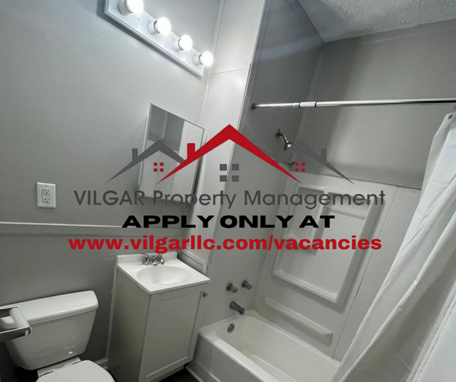 Foto del edificio - All New! 2 spacious bedrooms, 1 bathroom h...