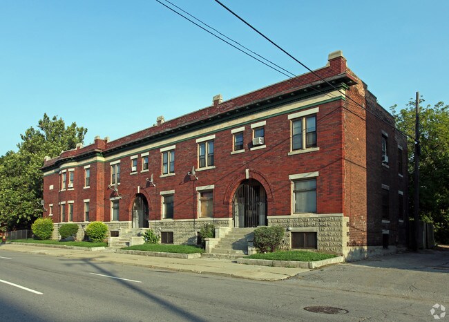 Building Photo - 4702 Commonwealth St