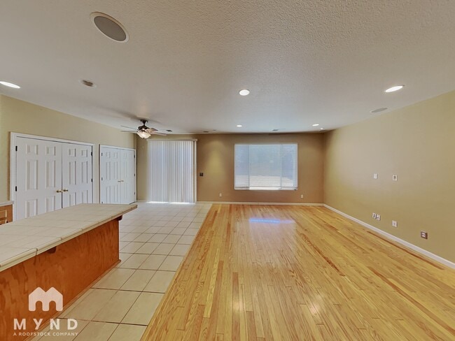 Building Photo - 4338 Glen Canyon Cir