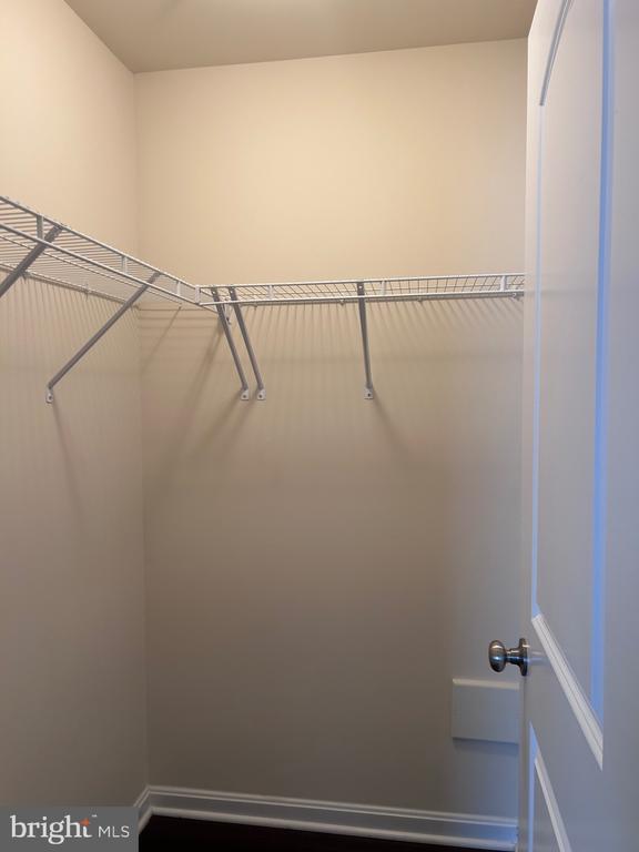 Foto del edificio - 9623 Smithview Pl