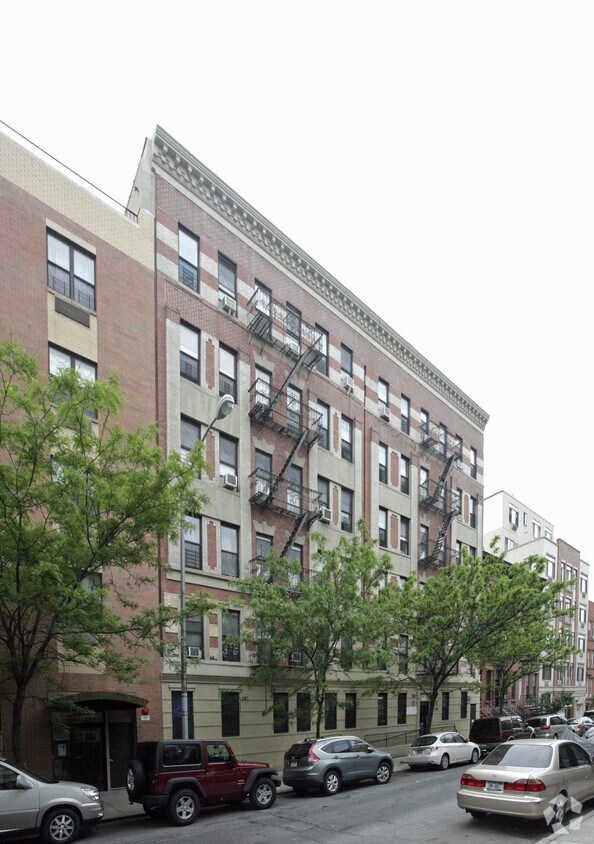 Foto principal - 428 E 117th St