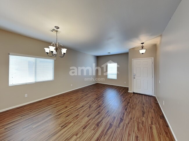Building Photo - 17321 W Tara Ln