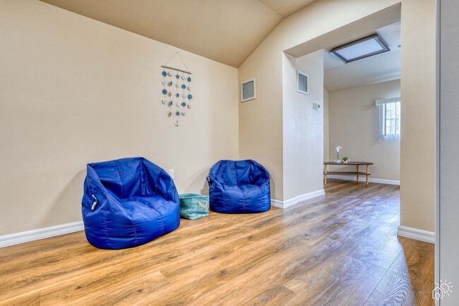 Building Photo - 2250 Proctor Rd