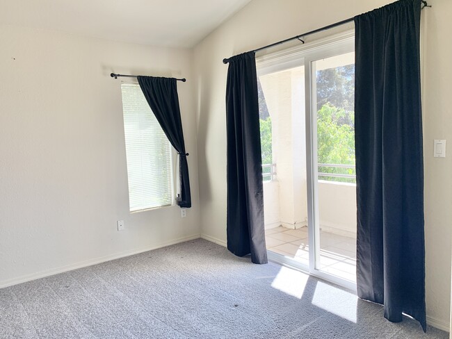 1st Bedroom - 6501 San Antonio Dr NE