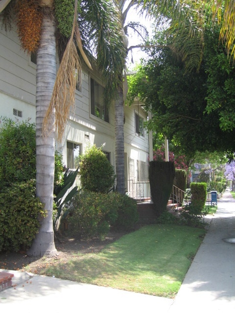 Building Photo - 8561 Colgate Ave