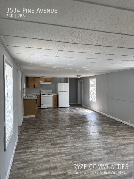 Foto del edificio - 3534 Pine Ave