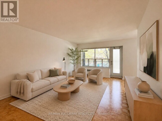 Building Photo - 30 Upper Canada Dr