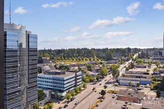 Building Photo - 10777 University Dr
