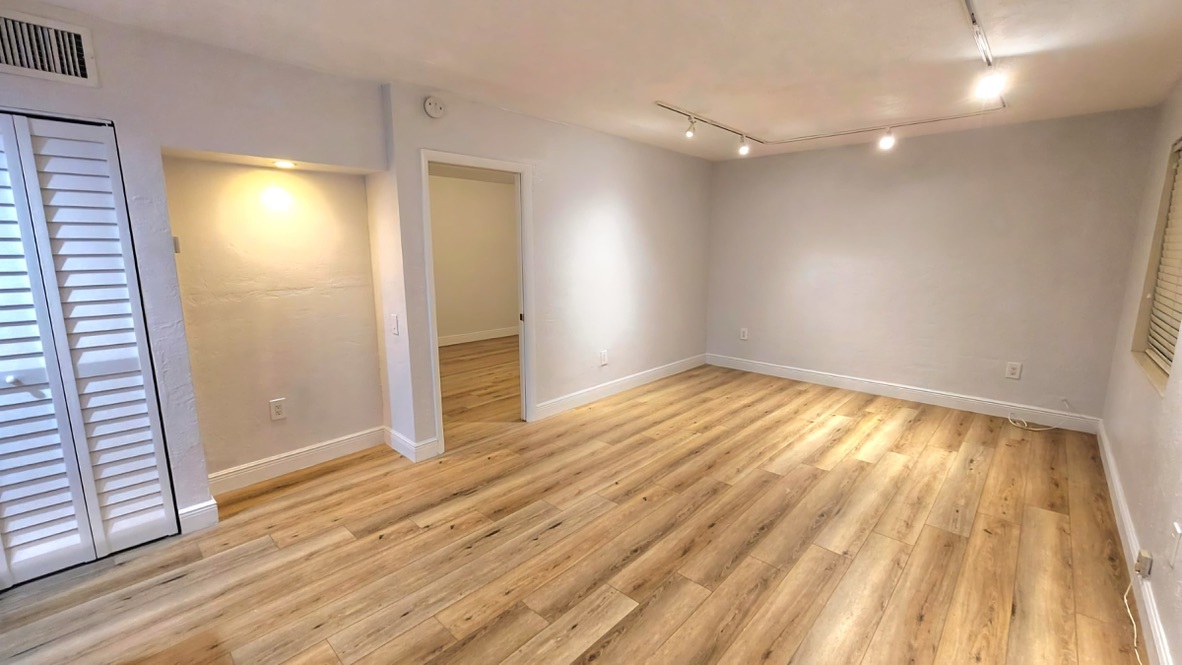 Primary Photo - 8617 SW 68th Ct