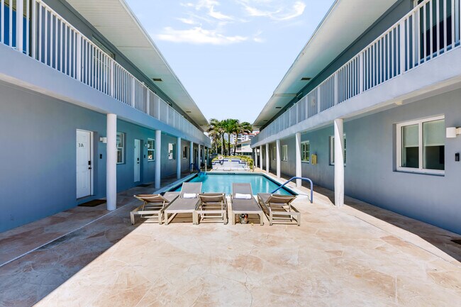 Foto del edificio - 604 N Ocean Blvd