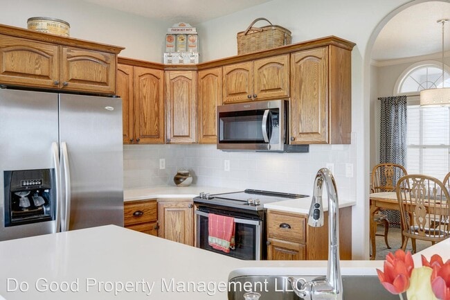 Building Photo - 4 br, 3 bath House - 14860 Alkmaar St