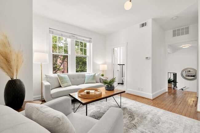 Building Photo - 1501 26th St NW