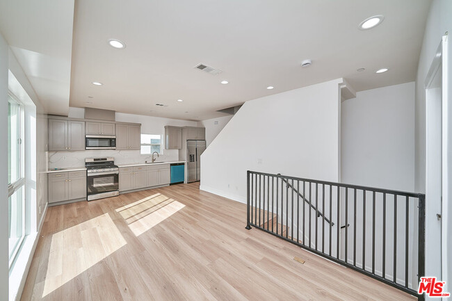 Foto del edificio - 1106 Queen Anne Pl