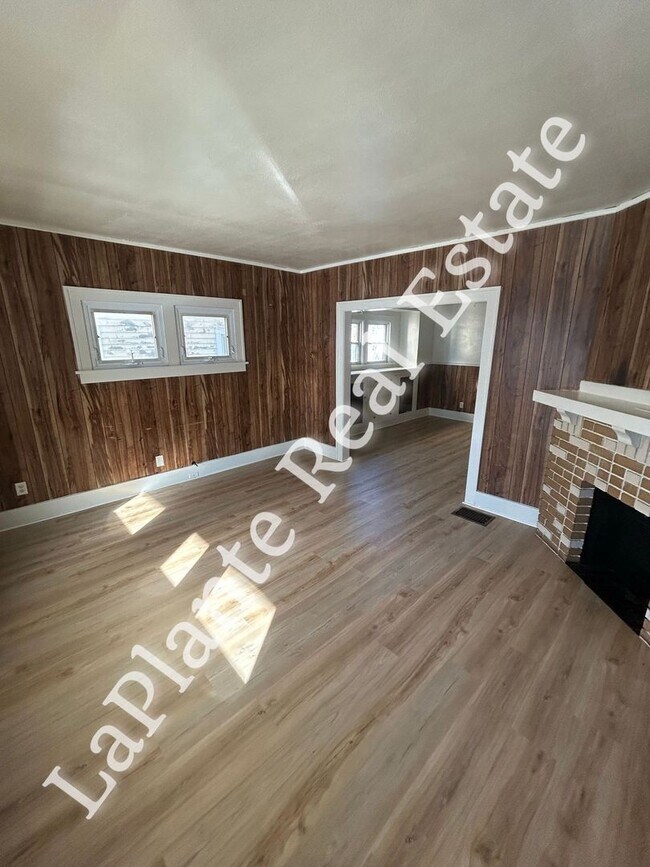 Foto del edificio - 1738 Milburn Ave