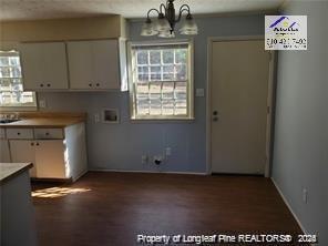 Building Photo - 4213 S Dowfield Dr