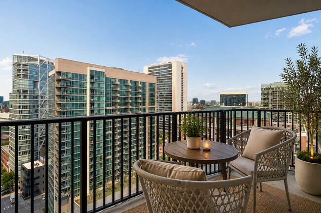 Foto del edificio - 435 W Erie St